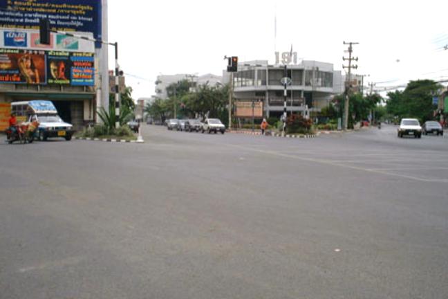 Korat 3-way roads intersection